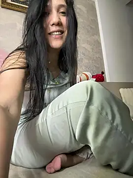 Snapshot of PrincessYYara chatting on April 23, 2026, 9:06 pm PrincessYYara online show from April 23, 2026, 9:06 pm
