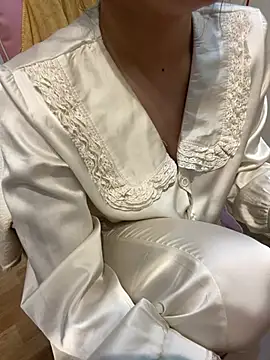 tran my online show from February 6, 2026, 2:42 pm