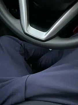 camboys poyraz online show from October 9, 2025, 2:59 pm