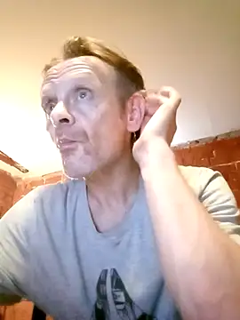 Kuba Gd online show from September 14, 2025, 10:31 pm