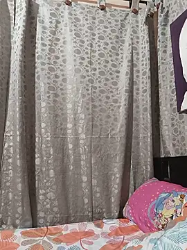 Snapshot of Lahila_ chatting on June 3, 2026, 2:33 pm Lahila online show from June 3, 2026, 2:33 pm