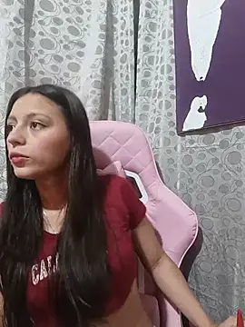Snapshot of Lahila_ chatting on June 17, 2026, 3:57 pm Lahila online show from June 17, 2026, 3:57 pm