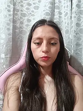 Snapshot of Lahila_ chatting on June 26, 2026, 3:38 pm Lahila online show from June 26, 2026, 3:38 pm