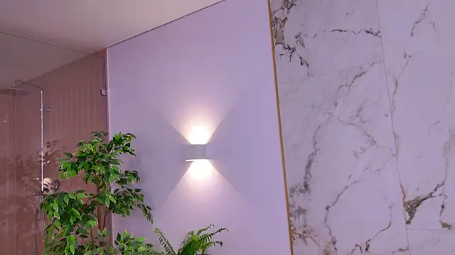 AmadaReine online show from October 12, 2025, 4:06 pm