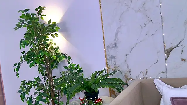 AmadaReine online show from January 9, 2026, 4:10 pm