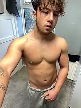 harleybarker online show from November 11, 2025, 8:03 am