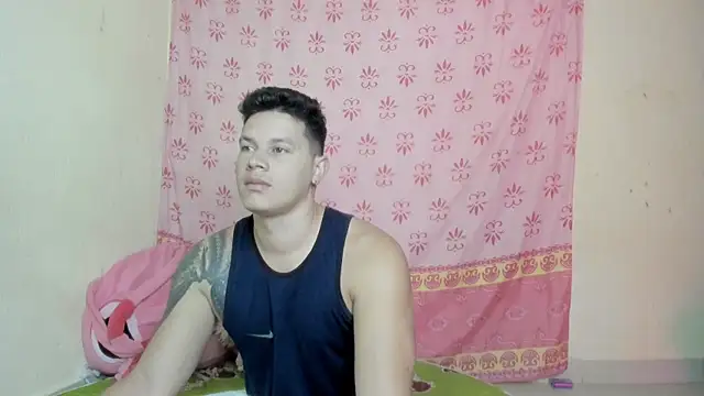 EclipseandFlame online show from November 11, 2025, 1:44 pm