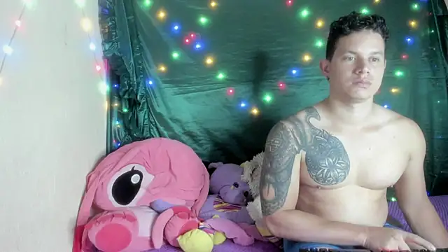 EclipseandFlame online show from December 2, 2025, 3:07 pm