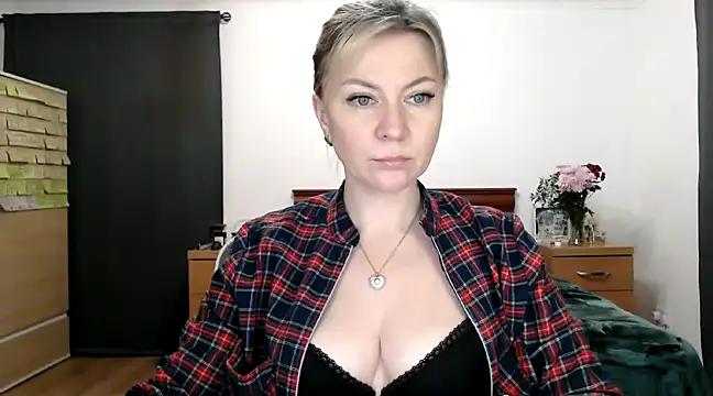 ParadiseAlina online show from February 10, 2025, 6:24 pm