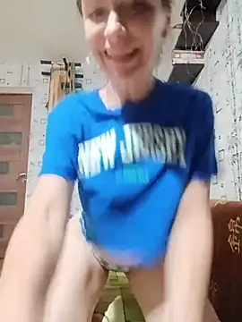 Snapshot of Lietta_ chatting on July 7, 2026, 8:35 pm Lietta online show from July 7, 2026, 8:35 pm