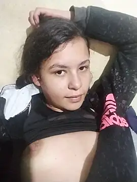 marisolcardona online show from November 12, 2025, 2:39 pm