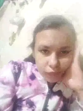 marisolcardona online show from November 25, 2025, 12:32 am