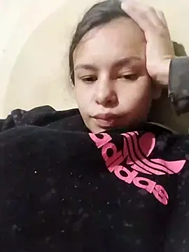 marisolcardona online show from November 27, 2025, 11:56 am