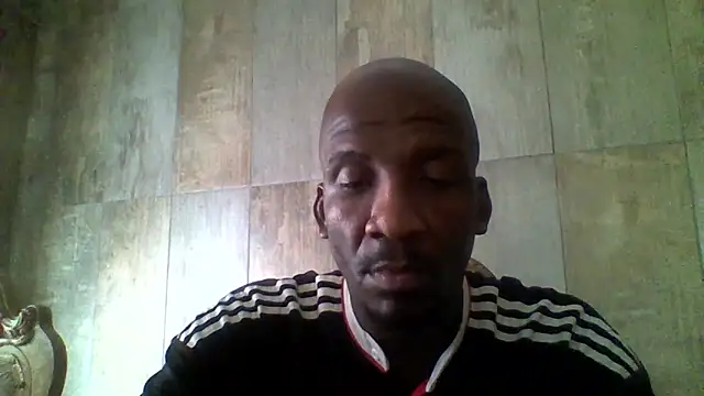 longdickson12345 online show from November 28, 2025, 12:19 pm