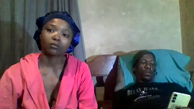 longdickson12345 online show from April 16, 2026, 11:29 pm