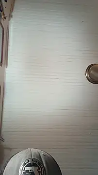 crassanova online show from November 14, 2025, 6:34 am