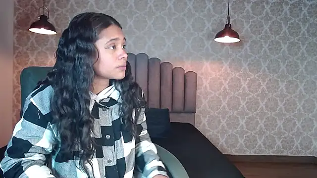 Kristall 06 online show from October 6, 2025, 5:49 am