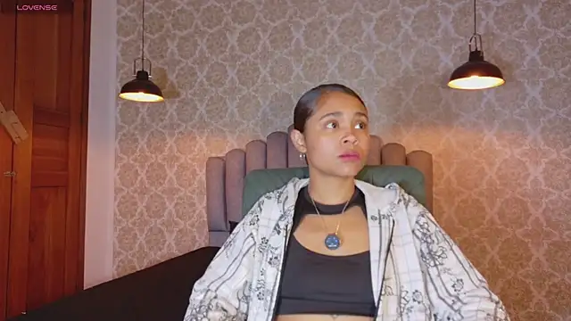 Kristall 06 online show from November 15, 2025, 2:20 am