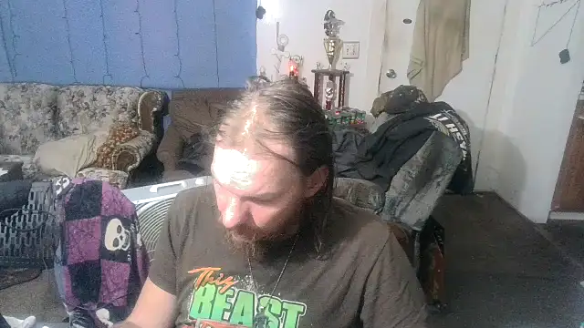 Poundtown1226 online show from September 10, 2025, 2:00 am