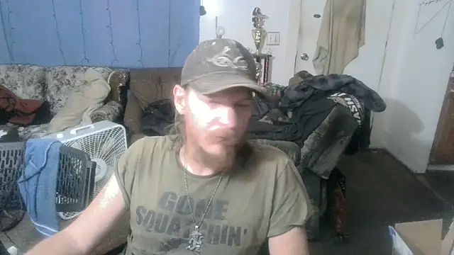 Poundtown1226 online show from September 28, 2025, 5:46 am