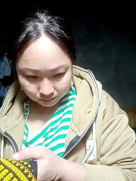 suki-lady online show from December 3, 2025, 10:24 am