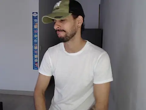 mochakkdj online show from November 24, 2025, 4:40 pm