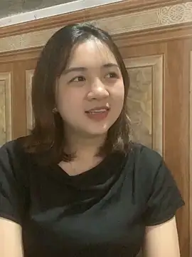 Lonnina online show from October 6, 2025, 9:18 am