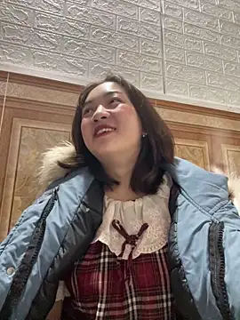 Lonnina online show from November 3, 2025, 1:51 am