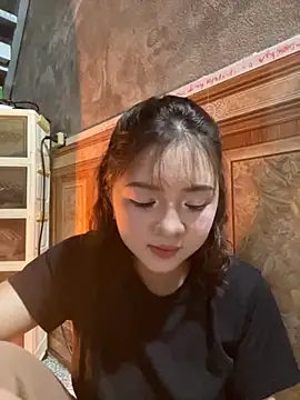 Lonnina online show from November 6, 2025, 8:59 am