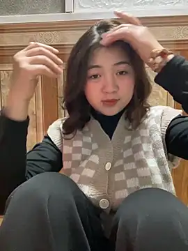 Lonnina online show from November 19, 2025, 2:11 am