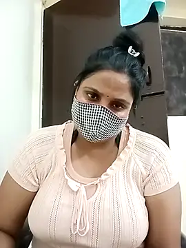 Shikha-mehra7 online show from September 28, 2025, 8:31 am