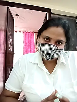 Shikha-mehra7 online show from October 19, 2025, 8:59 am