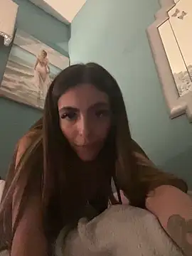 RoseyMae online show from September 11, 2025, 8:31 pm