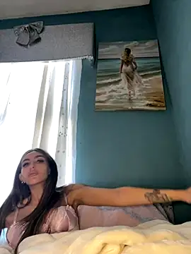 RoseyMae online show from November 25, 2025, 11:21 am