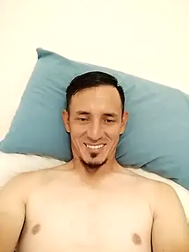 Snapshot of JuanD_vero chatting on October 7, 2025, 6:05 pm JuanD vero online show from October 7, 2025, 6:05 pm