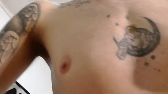 zoeandangel online show from March 21, 2026, 8:19 am