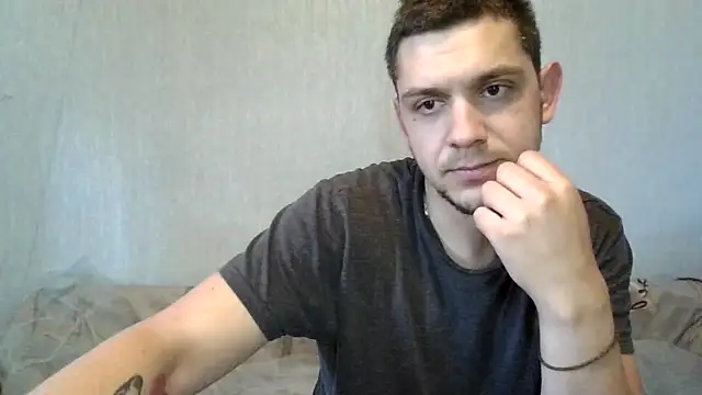 Snapshot of BogdanNegoda chatting on May 19, 2026, 8:09 am BogdanNegoda online show from May 19, 2026, 8:09 am