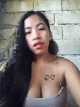 Yapsyxx online show from April 12, 2026, 11:43 pm