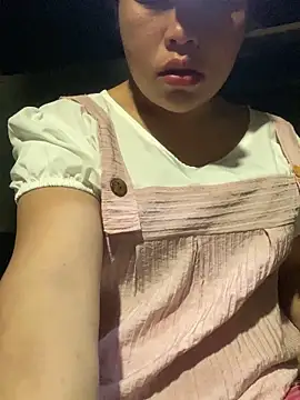 O o UwU o O online show from December 15, 2025, 1:59 pm