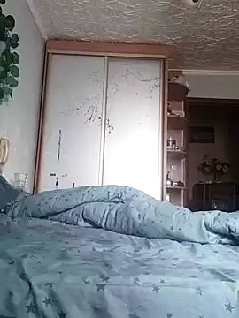 GlamMilena online show from October 31, 2025, 12:17 pm