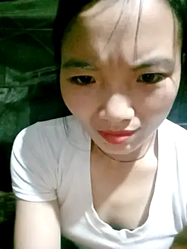 ngan-cute online show from October 8, 2025, 1:58 am