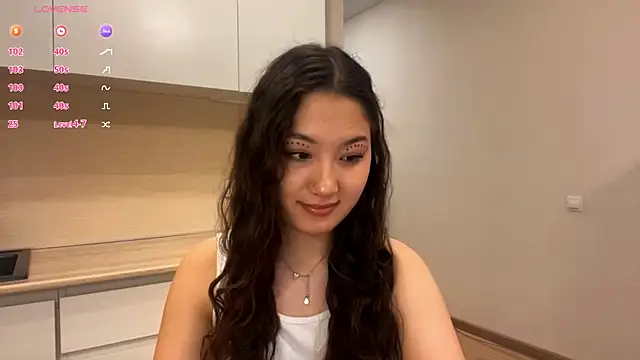 Sakuravice online show from December 15, 2025, 2:10 pm