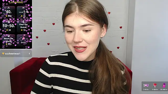 VictiriaDax online show from October 12, 2025, 5:50 am