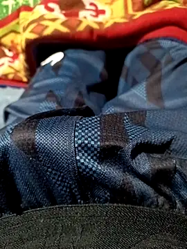 EMERKITHO 20 R online show from September 17, 2025, 12:51 pm