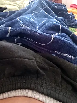 EMERKITHO 20 R online show from November 6, 2025, 2:29 pm