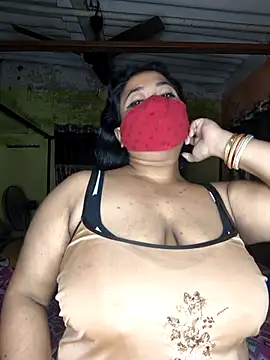 Smile-quien online show from December 4, 2025, 6:55 am