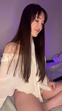 Veliora online show from February 1, 2026, 6:06 pm