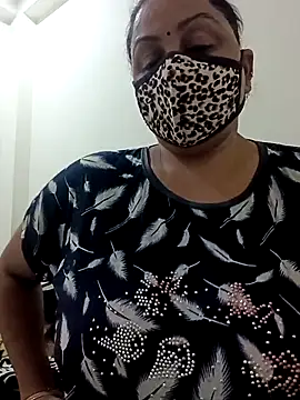 Snapshot of Rakhi_sawant143 chatting on April 1, 2026, 2:45 am Rakhi sawant143 online show from April 1, 2026, 2:45 am