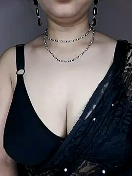 Oh 011 online show from October 9, 2025, 4:38 pm