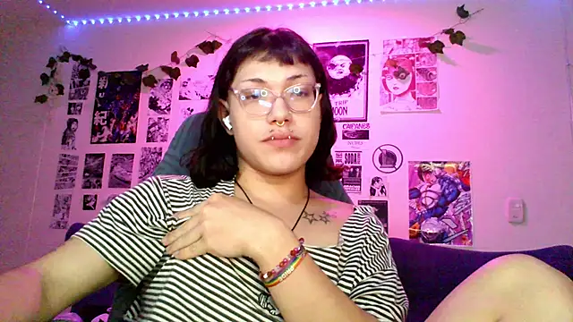 christina vamp1 online show from September 13, 2025, 8:19 pm